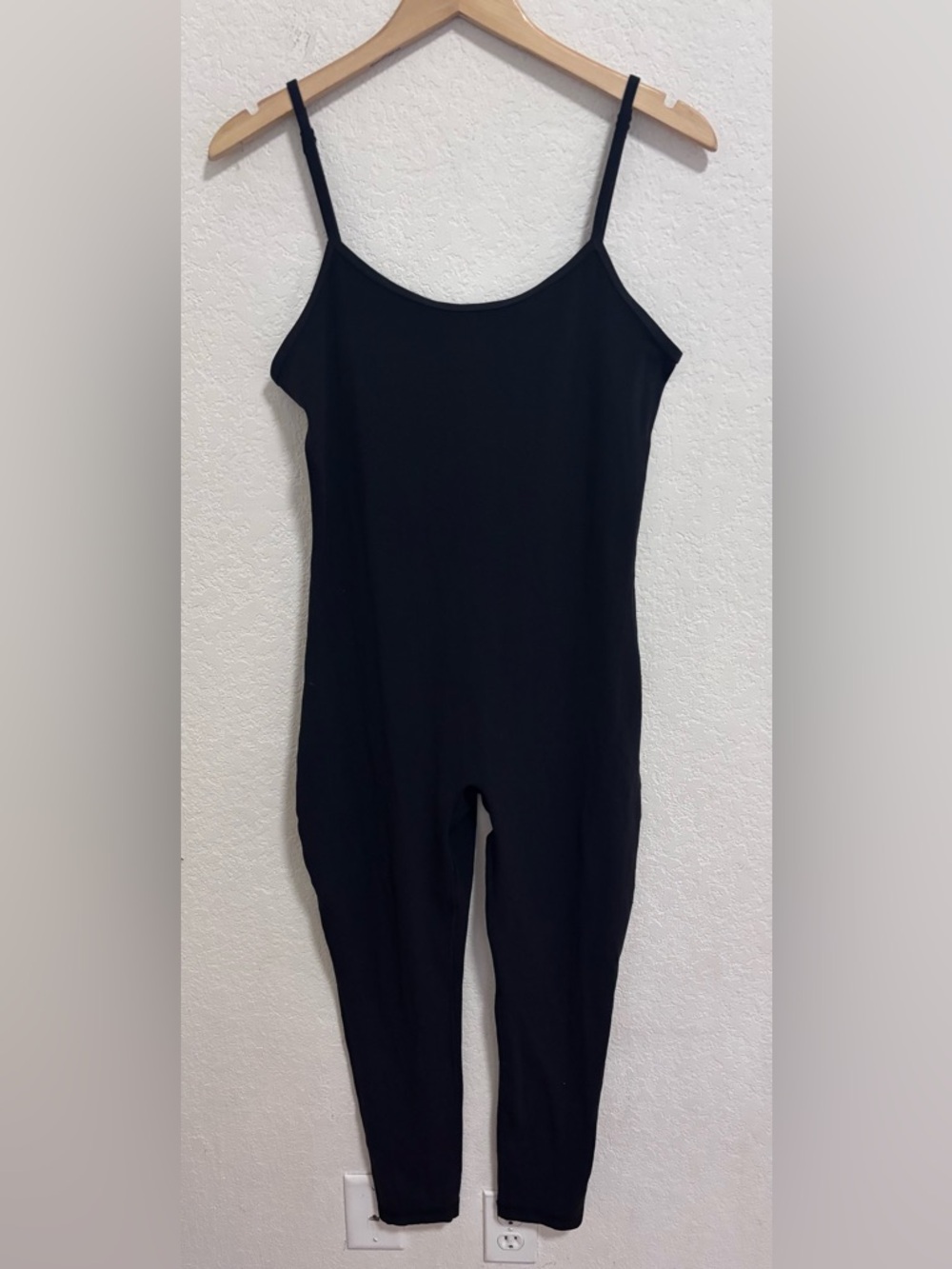 Aritzia TNAction bodysuit